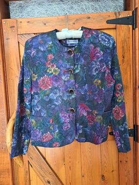 Vintage Floral Button-Up Jacket in Purple Multi